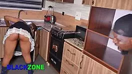 I HAVE TO FUCK THIS CURVY STEP MOM RIGHT NOW!