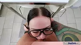 Geeky stepsis agreed to a free pussy day with me, blowjob and all! 😘