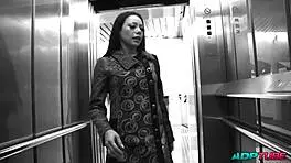 Bold Fist Fucking Lesbian Double Penetration