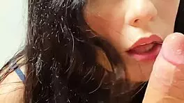 Dandole una Leccion a Mi Vecina Sumisa con Curvas en POV