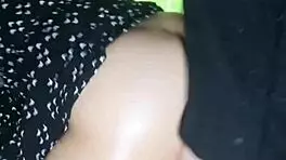 Le Pido Al Vecino Tatuado Que Me Deje El Coño Lleno De Leche