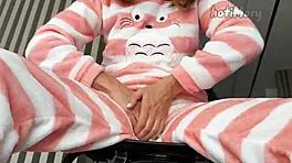 Horny Teen Masturbating Wet Pussy