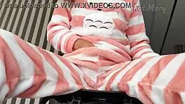 Horny Teen Masturbating Wet Pussy