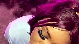 hijastra con gran culo recibe gran polla en coño mojado