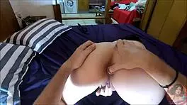 与19岁中国大学生少女早晨性爱