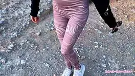 Amateur couple fucking tight in the gym