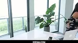 xxfam - lesbian milfs gia vendetti and havana blue fuck foster stepson