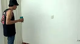 我的继母生病了，所以给她我的特殊药物注射...哇！💉