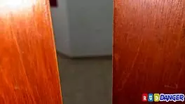 Stepsister's big ass tempts in homemade anal scene