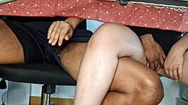 卡拉公共餐厅饥渴狂骑被抓也继续