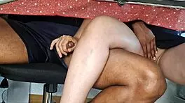 卡拉公共餐厅饥渴狂骑被抓也继续