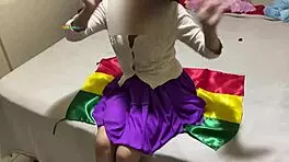 年轻18岁拉丁妹按摩出轨尖叫要更多