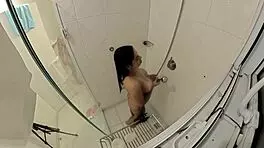 fudendo a namorada gostosa no banheiro