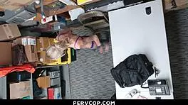 Officer gives the suspected teen an anti-theft measure in the garage! 😈