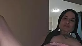 i'm chattin with ma petite chatte emyangel, she's got that tight lil pussy i love