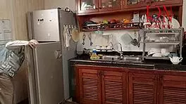 晨间厨房乱战变搞笑NSFW故事