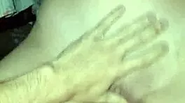 vagabunda sentando e gozando na rola 😈