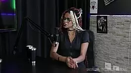 i made a compilado of naomi campos in preliminares podcast with bia hot