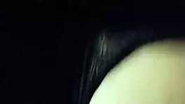 18岁小可爱用力磨粗大肉棒