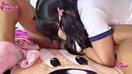 Mi Amiga Saca a Su Peluche Para Poder Descansar Tiene Forma de Pene Que Raro