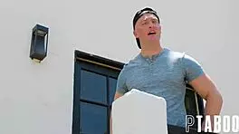 笼中少女18+穿裙子和Zac Wild和Jennifer White狂野