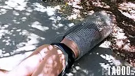 笼中少女18+穿裙子和Zac Wild和Jennifer White狂野