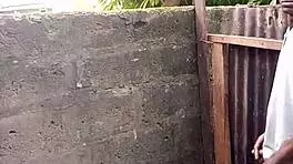 Strangersforsex Sfs Escort Films De Rose Guy Demonstrating Prostate Peeing