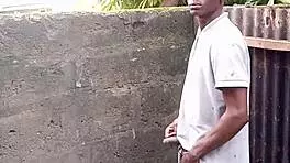 Strangersforsex Sfs Escort Films De Rose Guy Demonstrating Prostate Peeing