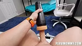 Does Horny Step Mom Richelle Ryan Miss Porn Star Lifestyle?