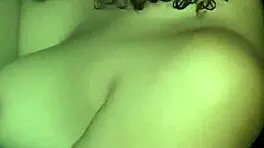 爸妈不在家猛操继妹超刺激