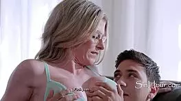 Sit on my lap step mom but dont mind the hardon - cory chase max fills