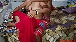 Desi wife gets hardcore fucking on webcam outdoors