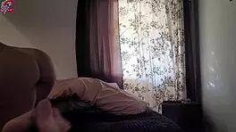 married woman rubs clit until orgasm