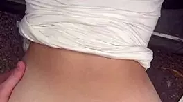 real hooker sucks and fucks bareback in car, takes load in mouth 😏