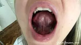Tongue saliva throat fetish, wanna see this skinny blonde get wild? 😏