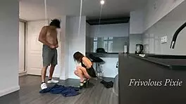 Aggressive delivery guy fucks housewife hard for lacking payment.