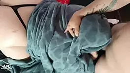 မြန်မာကိုယ်တိုင်ရိုက်လိုးကား