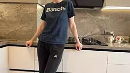 Real Cheating: Fucked Wife's Sister After Argument - Russian Amateur