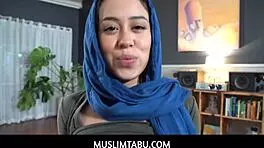 hijab girl rides stepbro's big cock in muslimtabu