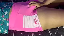 Caught poorly raised stepdaughter in leggings