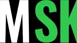 Kimmy, the star CHEERLEADER, is the girl every guy LUSTS after at the desk