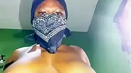 Horny Young Girl First Time Plays With Her Wet Pussy In Homemade Video