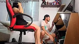 i'm a dona de casa seducing the tecnico with my big ass