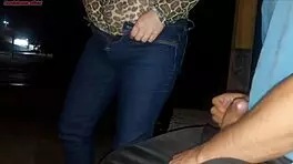 Sério Eu Corro O Risco De Colocar Meu Pau Na Frente Dessa Mulher Esperando O Ônibus Veja Oque Ela Fez.