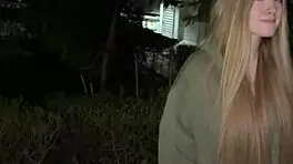 met porn star comatozze on street, get lucky?