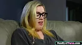 teen stepsister thanks stepbro with sloppy deepthroat sex 😈