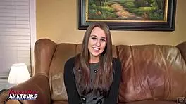 i squir on couch n suck big cock