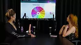 ruiva safada mostra como e o seu sexo oral e tem os peitos chupados - jhocy sheer red