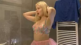 Blonde College Girl In Hot Lingerie Shows Booty And Assets