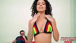 a ninfetinha veio me dar prazer e eu meti a rola nela fodi gostoso a bucetinha dela - mih ninfetinha